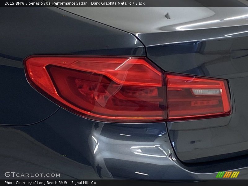 Dark Graphite Metallic / Black 2019 BMW 5 Series 530e iPerformance Sedan