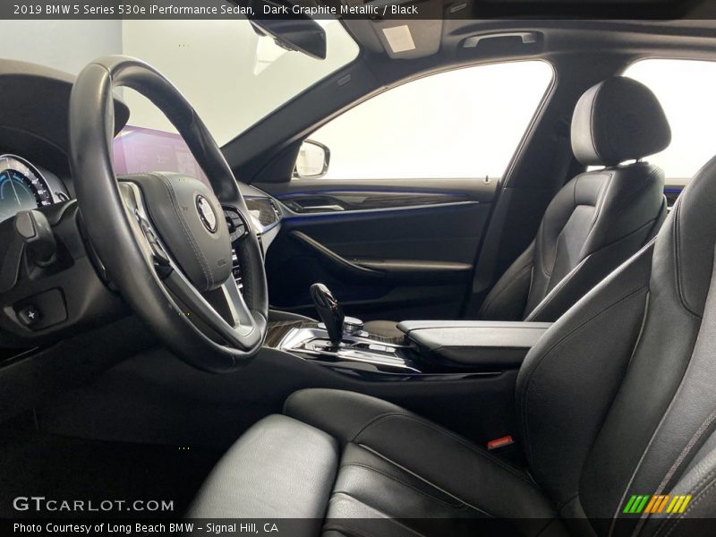 Dark Graphite Metallic / Black 2019 BMW 5 Series 530e iPerformance Sedan