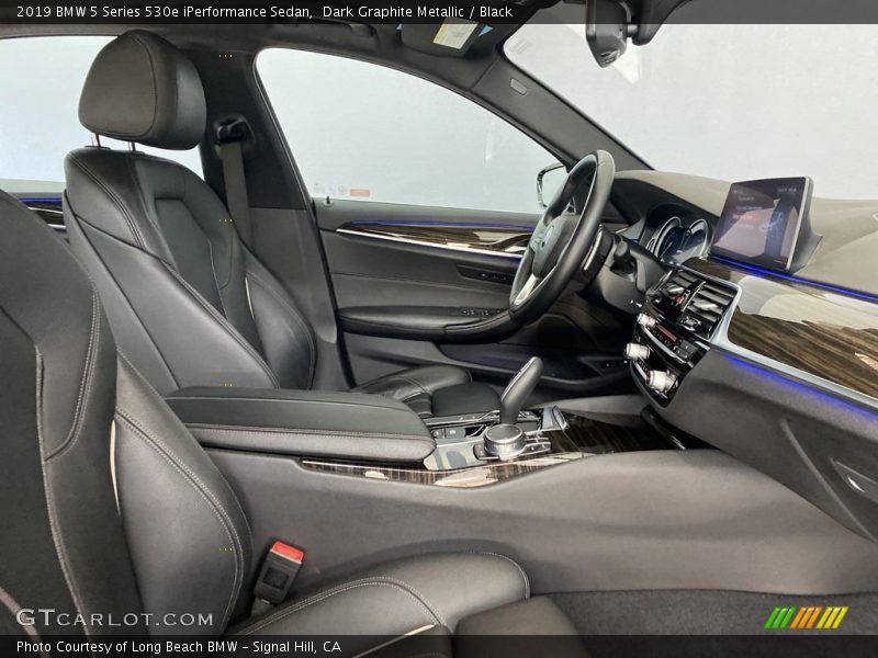 Dark Graphite Metallic / Black 2019 BMW 5 Series 530e iPerformance Sedan