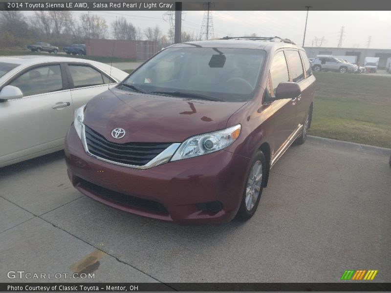 Salsa Red Pearl / Light Gray 2014 Toyota Sienna LE AWD