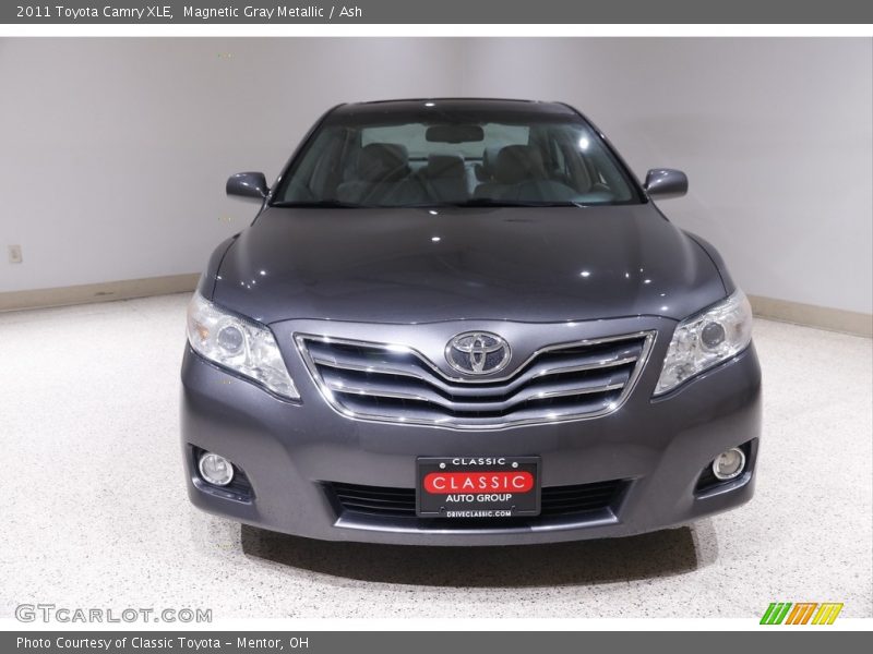 Magnetic Gray Metallic / Ash 2011 Toyota Camry XLE