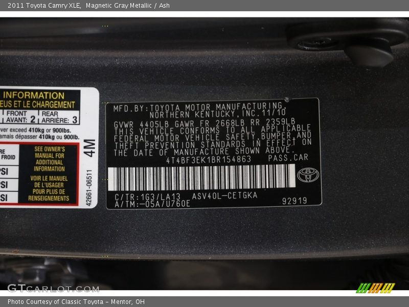 Magnetic Gray Metallic / Ash 2011 Toyota Camry XLE