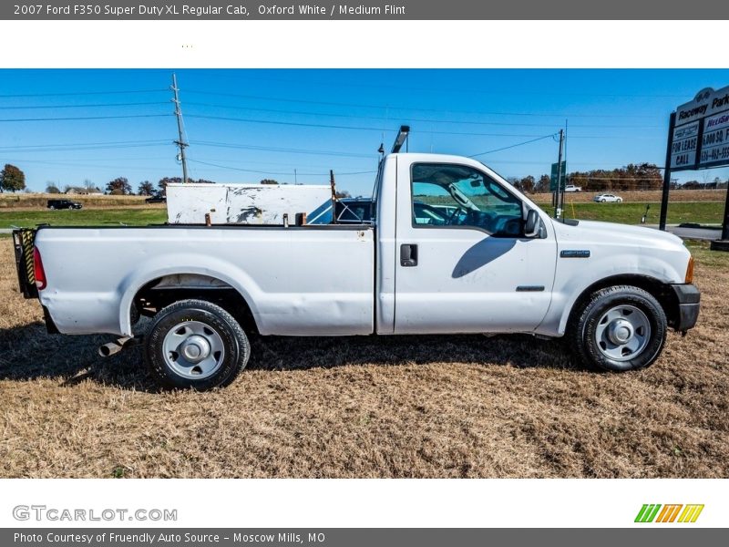 Oxford White / Medium Flint 2007 Ford F350 Super Duty XL Regular Cab