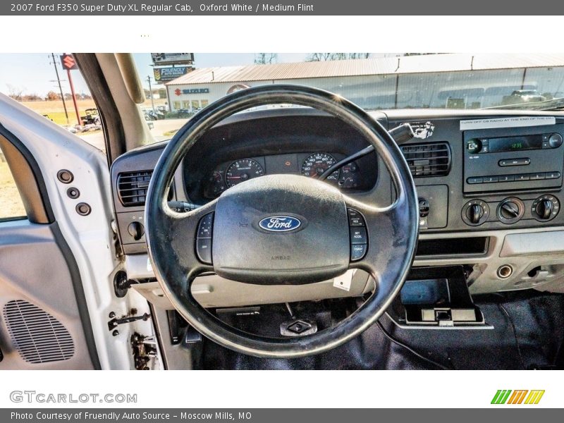 Oxford White / Medium Flint 2007 Ford F350 Super Duty XL Regular Cab