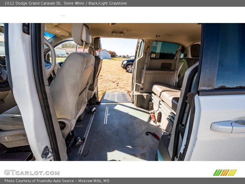 Stone White / Black/Light Graystone 2012 Dodge Grand Caravan SE