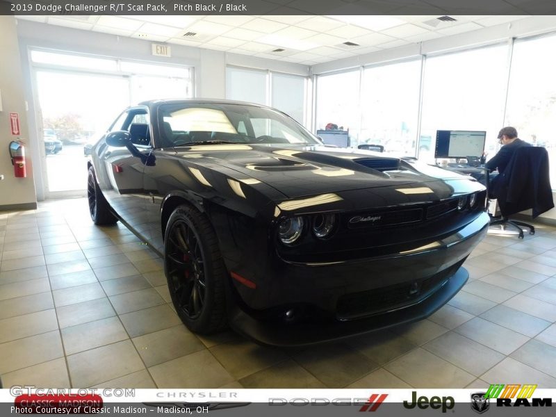 Pitch Black / Black 2019 Dodge Challenger R/T Scat Pack