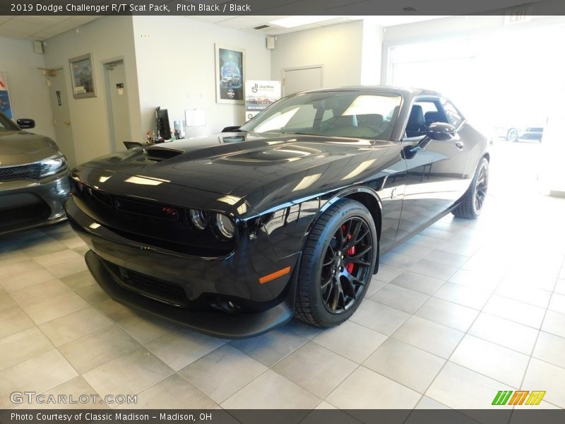 Pitch Black / Black 2019 Dodge Challenger R/T Scat Pack