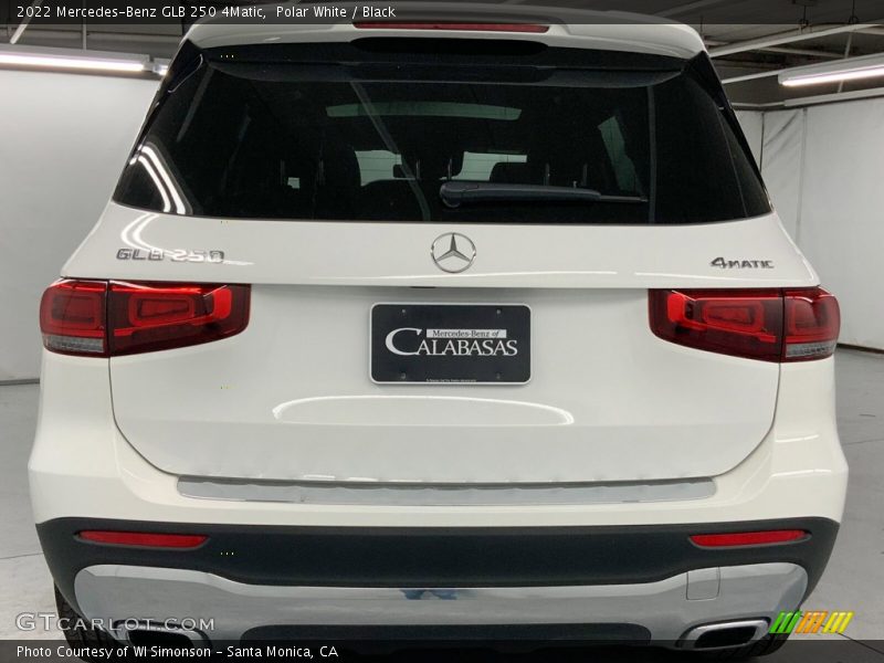 Polar White / Black 2022 Mercedes-Benz GLB 250 4Matic
