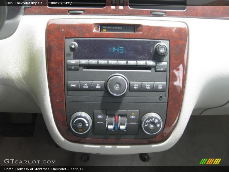 Black / Gray 2009 Chevrolet Impala LT