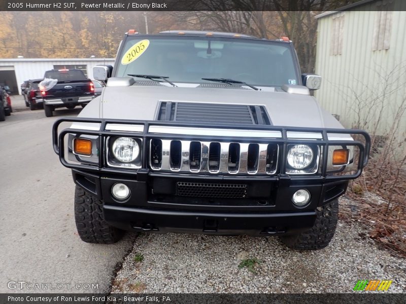 Pewter Metallic / Ebony Black 2005 Hummer H2 SUT