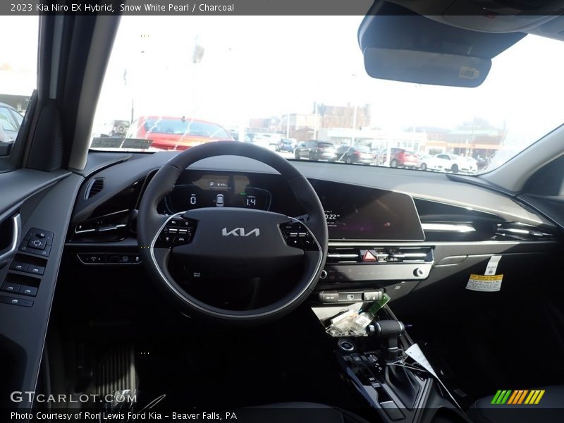 Snow White Pearl / Charcoal 2023 Kia Niro EX Hybrid
