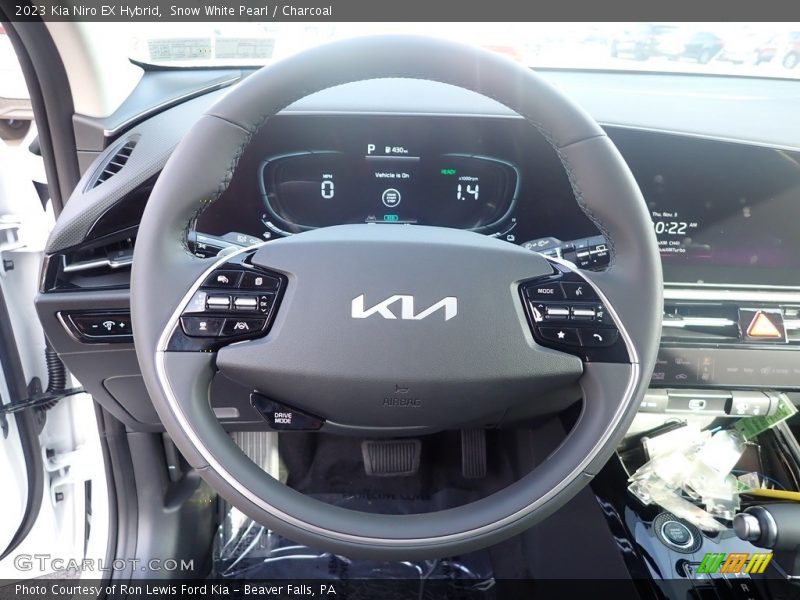 Snow White Pearl / Charcoal 2023 Kia Niro EX Hybrid