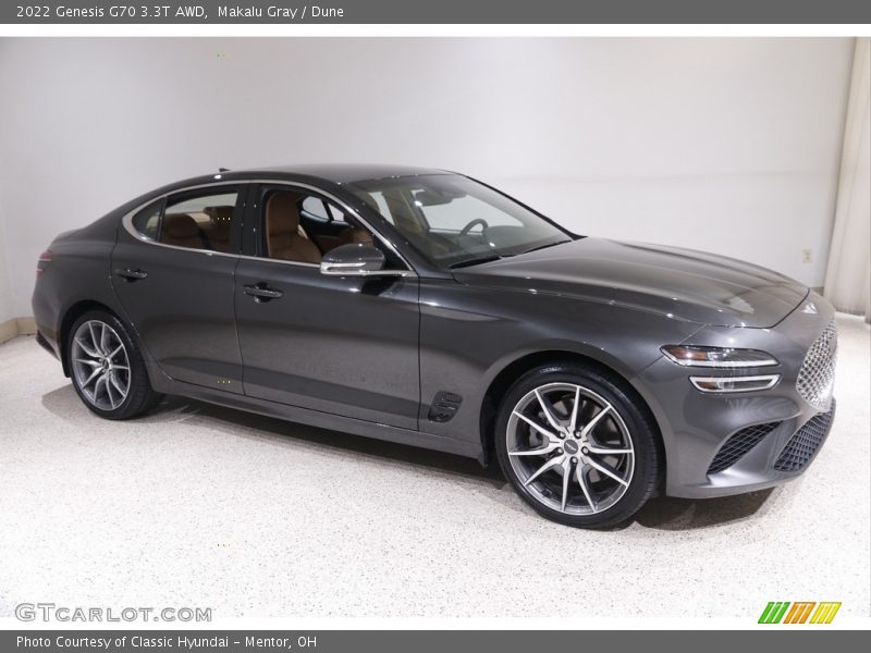 Front 3/4 View of 2022 G70 3.3T AWD