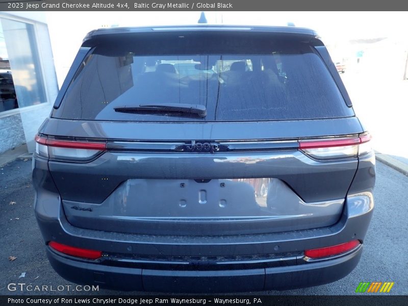 Baltic Gray Metallic / Global Black 2023 Jeep Grand Cherokee Altitude 4x4