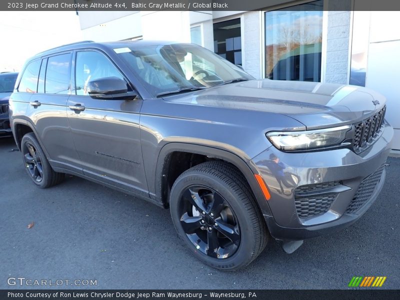 Baltic Gray Metallic / Global Black 2023 Jeep Grand Cherokee Altitude 4x4