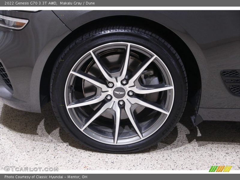  2022 G70 3.3T AWD Wheel