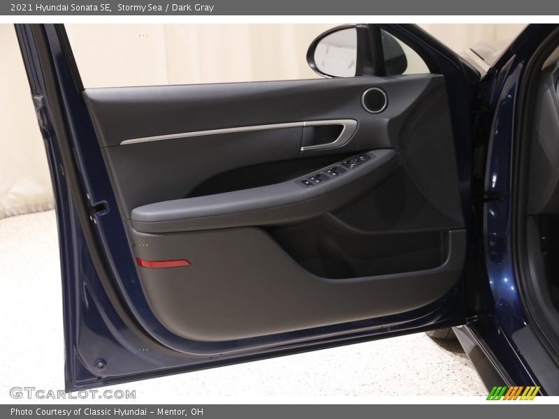 Door Panel of 2021 Sonata SE