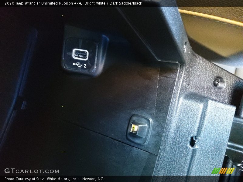 Bright White / Dark Saddle/Black 2020 Jeep Wrangler Unlimited Rubicon 4x4