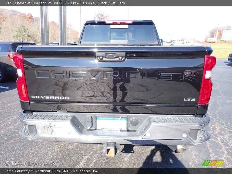Black / Jet Black 2022 Chevrolet Silverado 2500HD LTZ Crew Cab 4x4