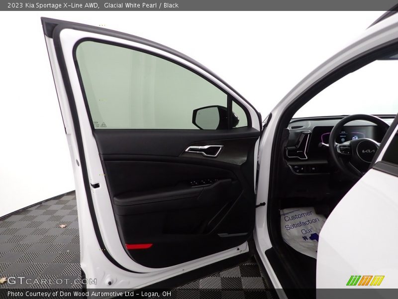 Glacial White Pearl / Black 2023 Kia Sportage X-Line AWD