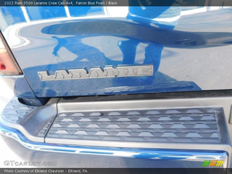 Patriot Blue Pearl / Black 2022 Ram 3500 Laramie Crew Cab 4x4