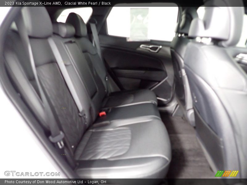 Glacial White Pearl / Black 2023 Kia Sportage X-Line AWD