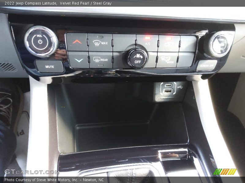 Velvet Red Pearl / Steel Gray 2022 Jeep Compass Latitude