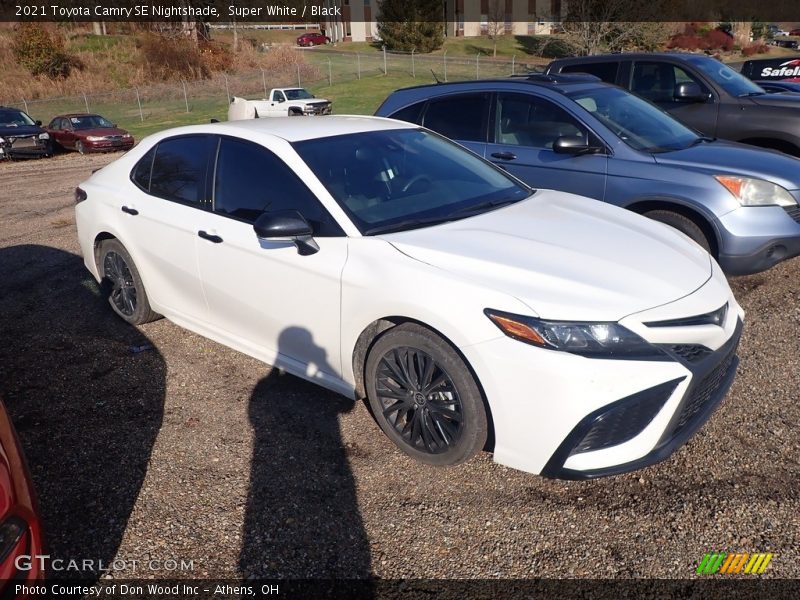 Super White / Black 2021 Toyota Camry SE Nightshade