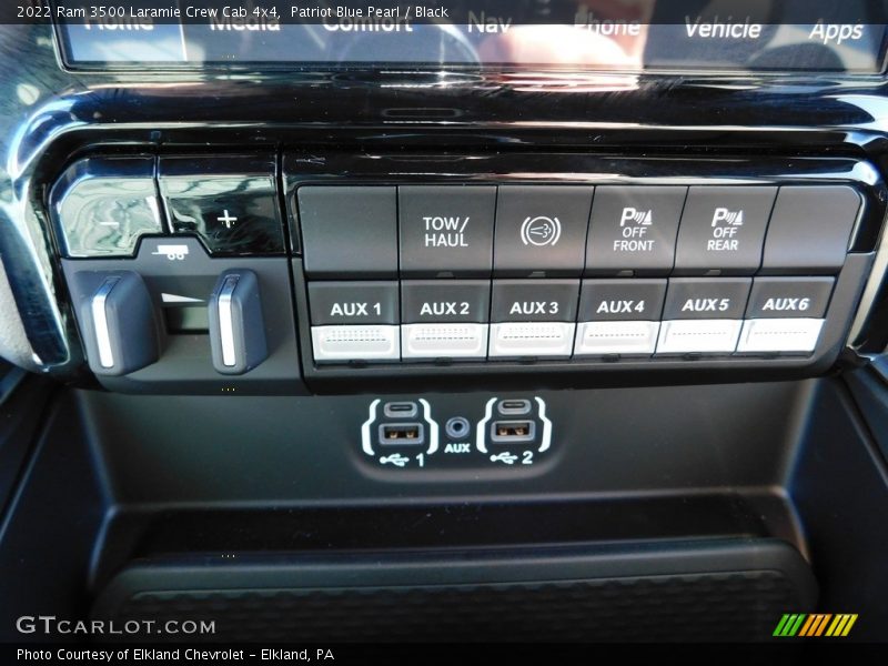 Patriot Blue Pearl / Black 2022 Ram 3500 Laramie Crew Cab 4x4