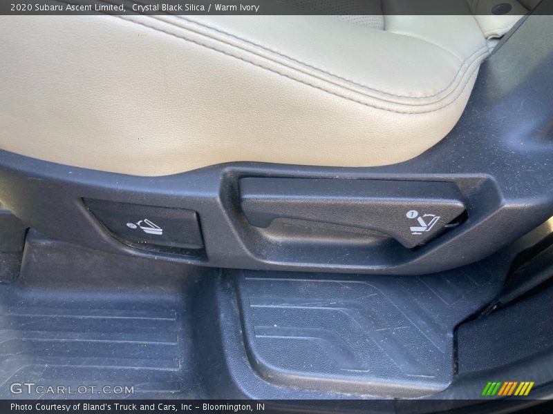 Crystal Black Silica / Warm Ivory 2020 Subaru Ascent Limited