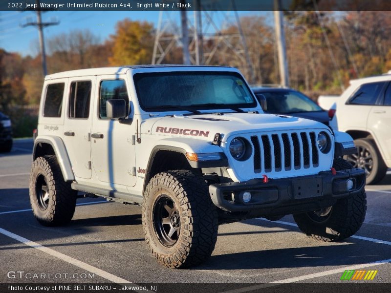 Bright White / Black 2022 Jeep Wrangler Unlimited Rubicon 4x4