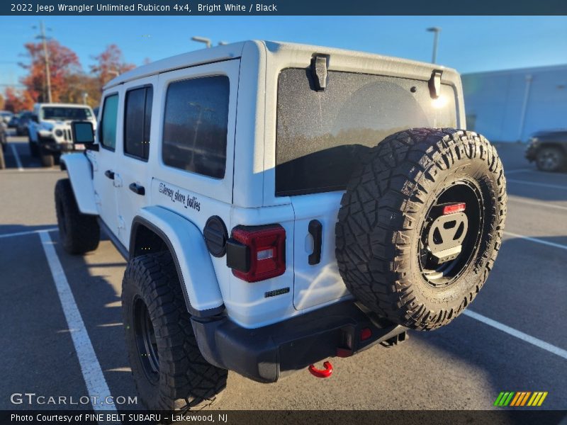 Bright White / Black 2022 Jeep Wrangler Unlimited Rubicon 4x4