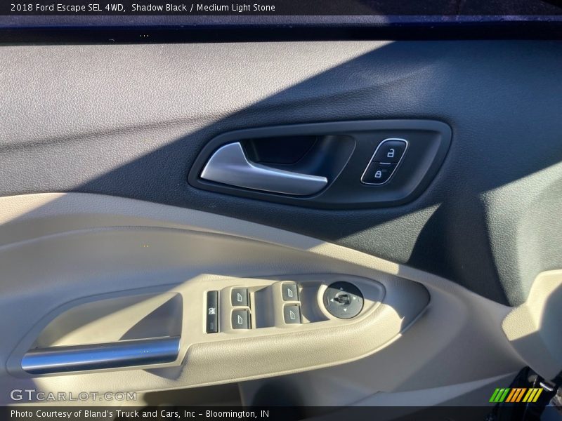 Shadow Black / Medium Light Stone 2018 Ford Escape SEL 4WD
