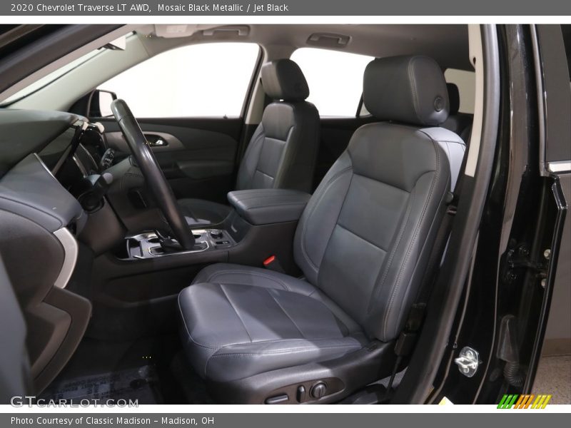 Mosaic Black Metallic / Jet Black 2020 Chevrolet Traverse LT AWD