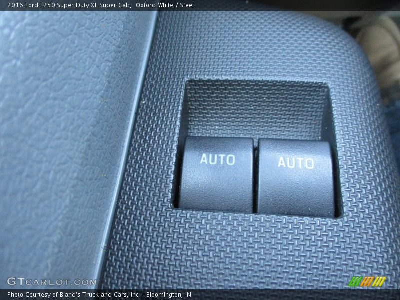 Oxford White / Steel 2016 Ford F250 Super Duty XL Super Cab