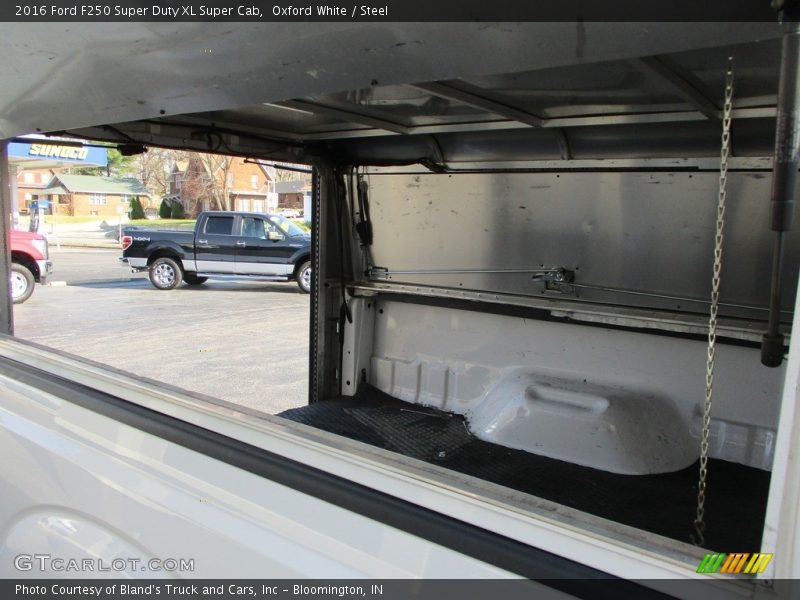 Oxford White / Steel 2016 Ford F250 Super Duty XL Super Cab