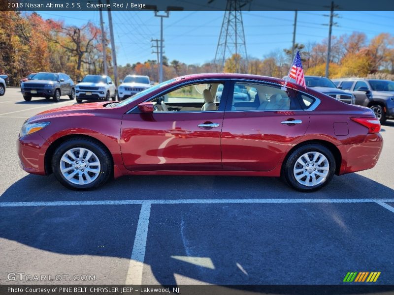 Cayenne Red / Beige 2016 Nissan Altima 2.5 S