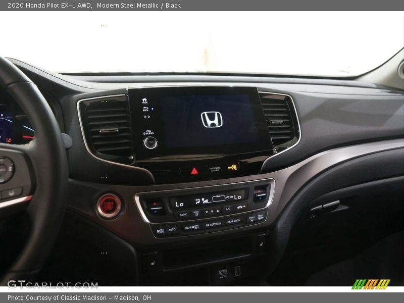 Modern Steel Metallic / Black 2020 Honda Pilot EX-L AWD