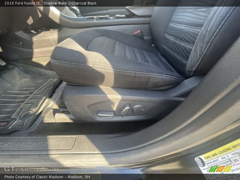 Shadow Black / Charcoal Black 2016 Ford Fusion SE