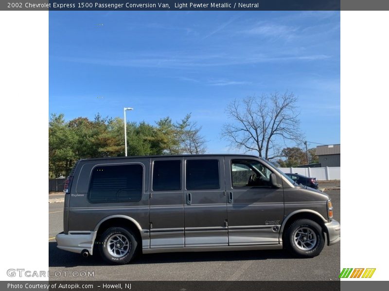 Light Pewter Metallic / Neutral 2002 Chevrolet Express 1500 Passenger Conversion Van