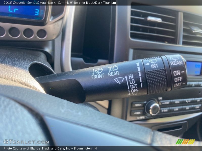 Summit White / Jet Black/Dark Titanium 2016 Chevrolet Sonic LS Hatchback