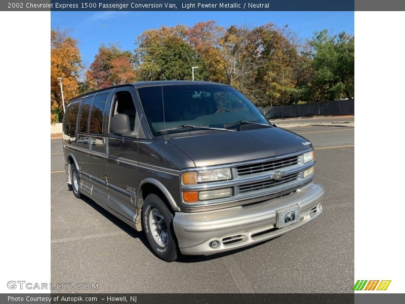 Light Pewter Metallic / Neutral 2002 Chevrolet Express 1500 Passenger Conversion Van