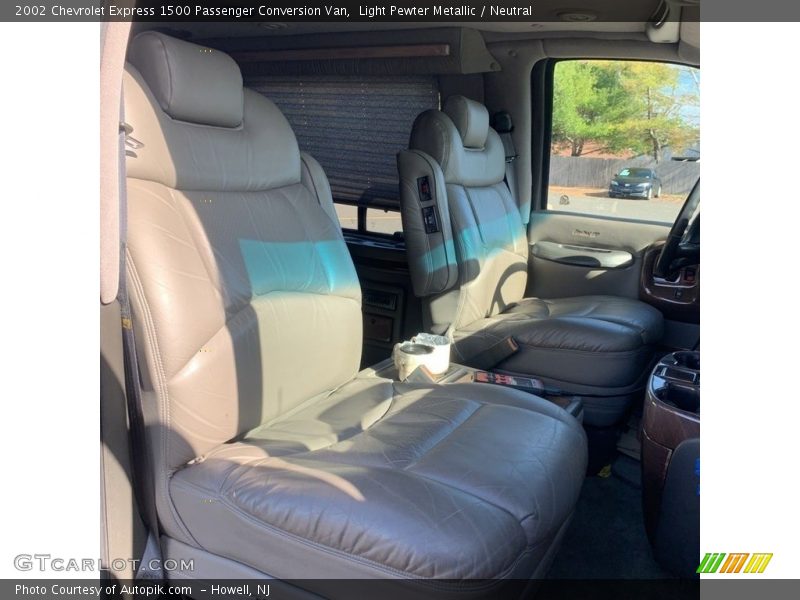 Light Pewter Metallic / Neutral 2002 Chevrolet Express 1500 Passenger Conversion Van