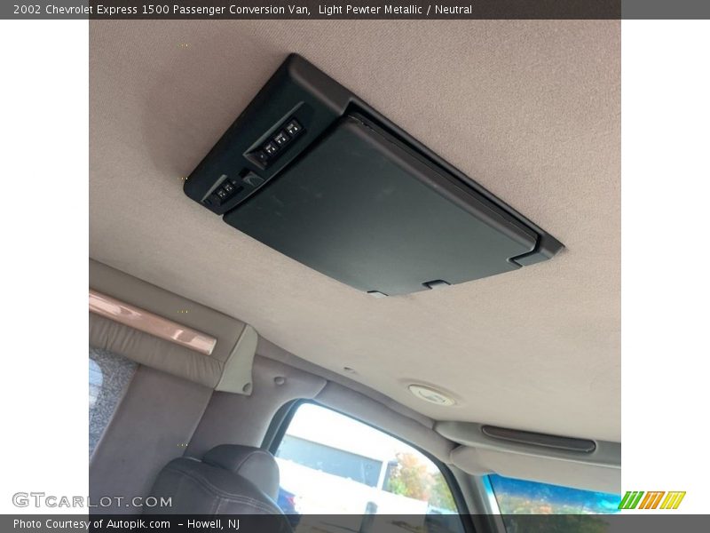 Light Pewter Metallic / Neutral 2002 Chevrolet Express 1500 Passenger Conversion Van