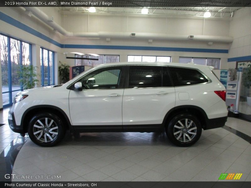 White Diamond Pearl / Beige 2019 Honda Pilot EX-L AWD