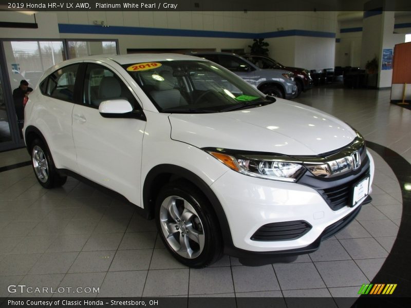 Platinum White Pearl / Gray 2019 Honda HR-V LX AWD