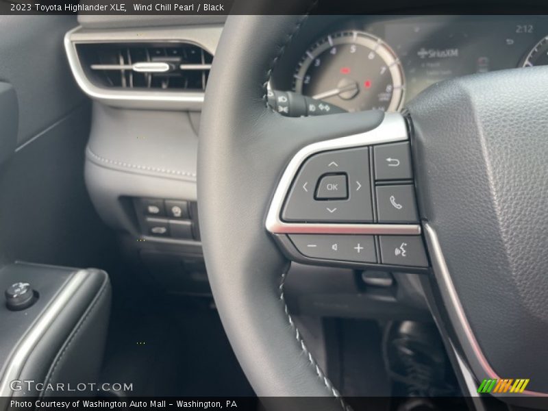  2023 Highlander XLE Steering Wheel