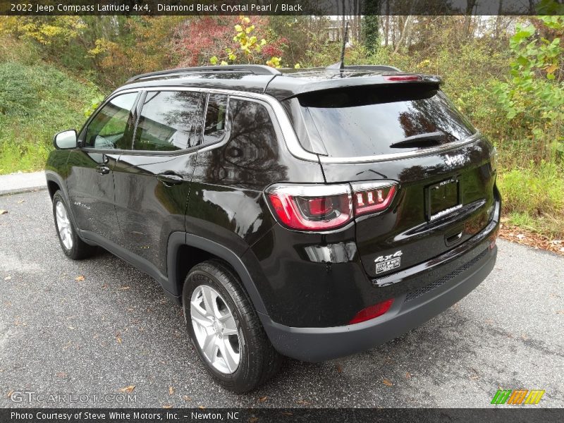 Diamond Black Crystal Pearl / Black 2022 Jeep Compass Latitude 4x4