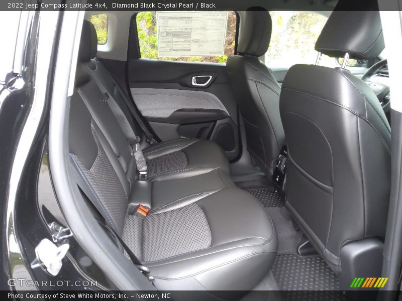Diamond Black Crystal Pearl / Black 2022 Jeep Compass Latitude 4x4