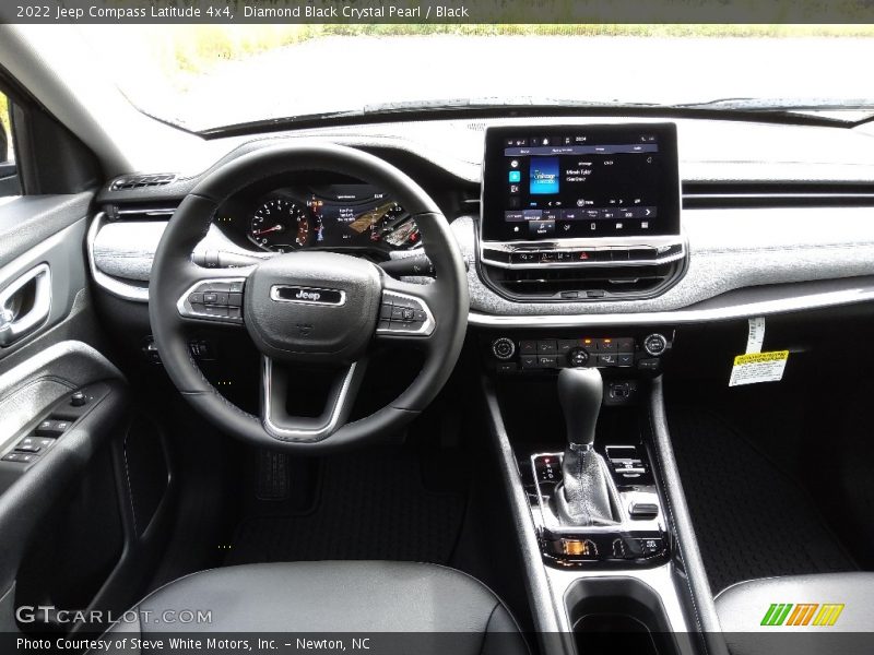 Diamond Black Crystal Pearl / Black 2022 Jeep Compass Latitude 4x4